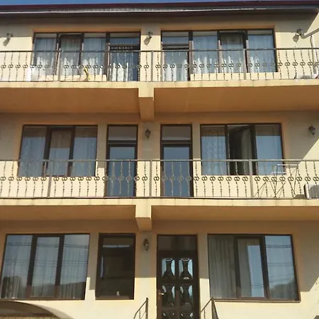 Guest house Vila Pozitiv